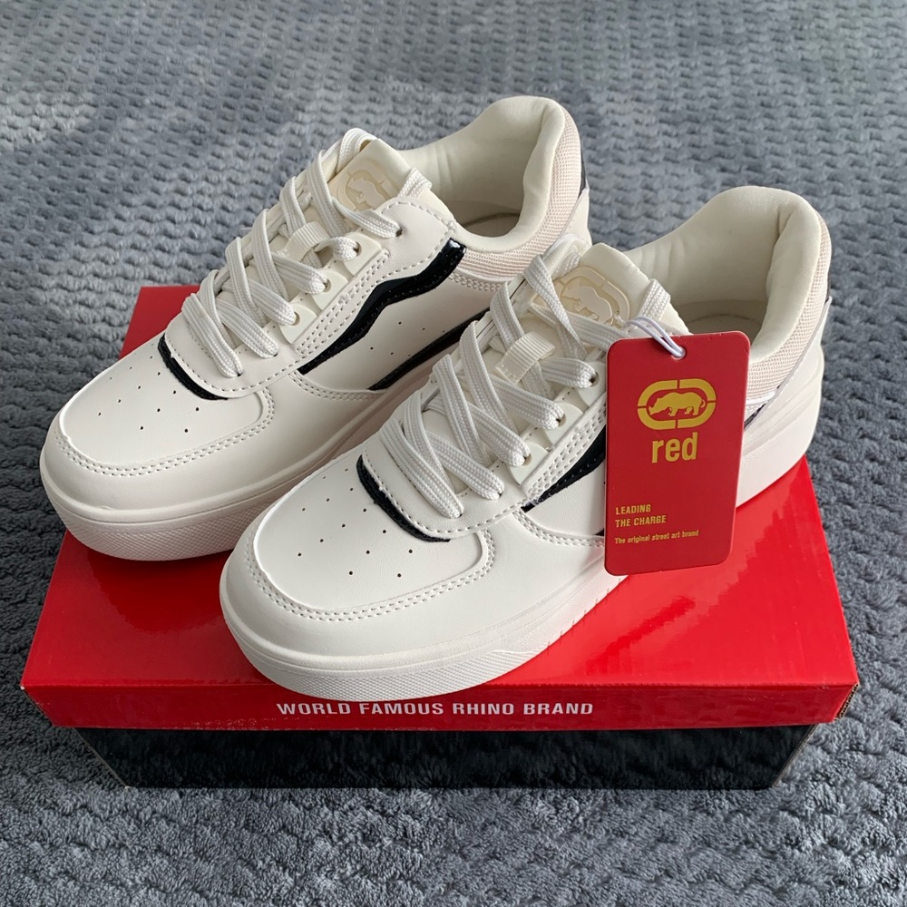 World Famous Rhino Brand Black/Of White Sneakers